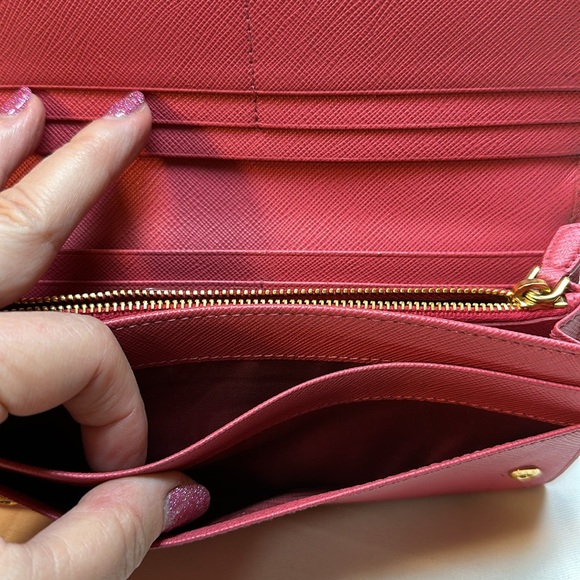 Prada Saffiano Leather Pink Snappy Long Wallet with Detachable Card Case, Box - Picture 11 of 16